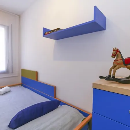 New Uolas Planet Costa Dorada Apartman