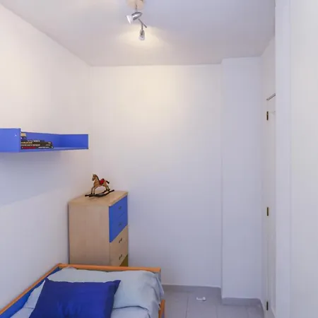 New Uolas Planet Costa Dorada Apartman