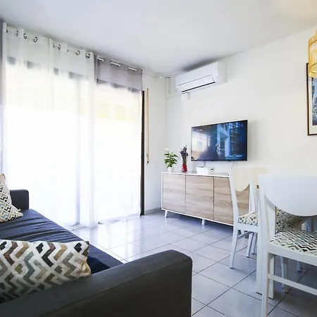 New Uolas Planet Costa Dorada * Salou